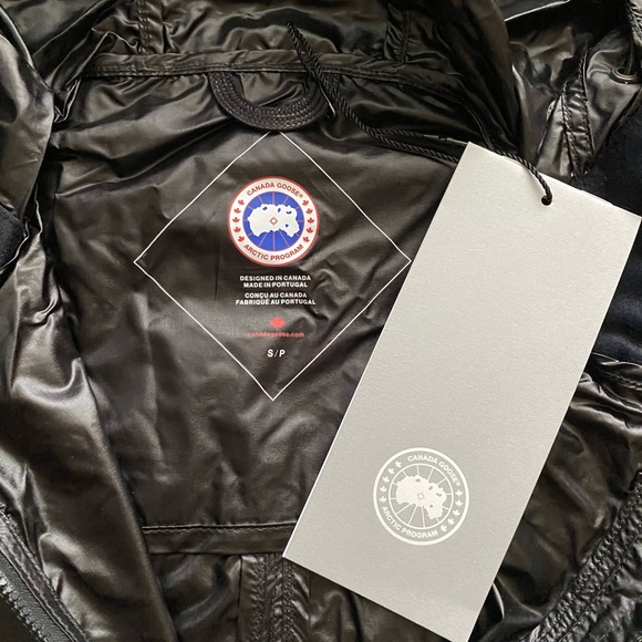 Canada Goose Black Windbreaker Parka Jacket Sz Small - Picture 13 of 16